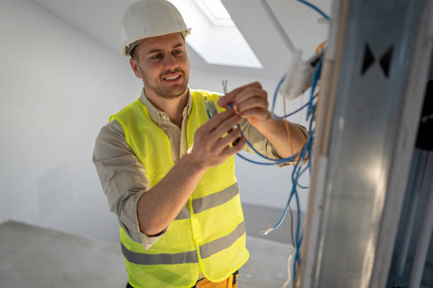 Best Licensed Electrician  in Roslyn, NY
